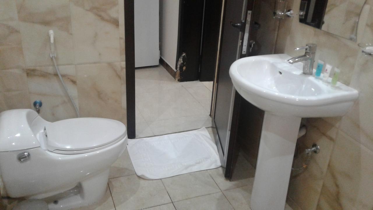 Makarem Al Olaya Suites Al Khobar Ngoại thất bức ảnh