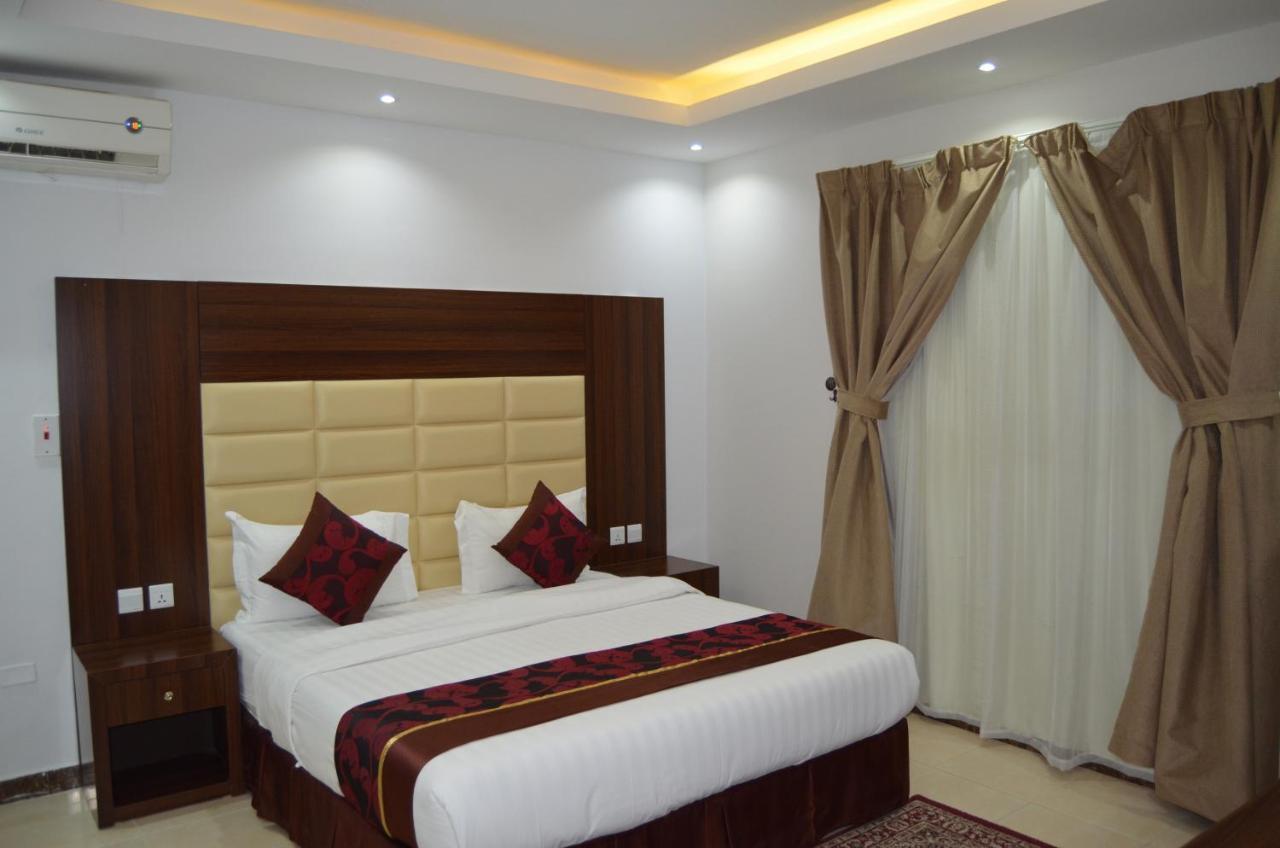 Makarem Al Olaya Suites Al Khobar Ngoại thất bức ảnh